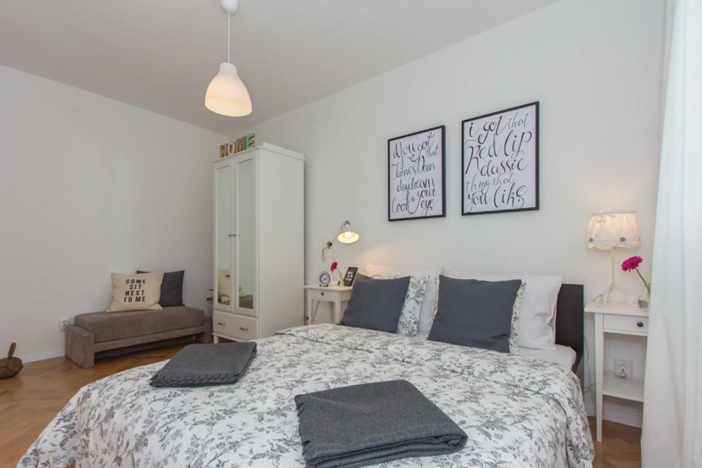 Splitspirit Apartment ภายนอก รูปภาพ